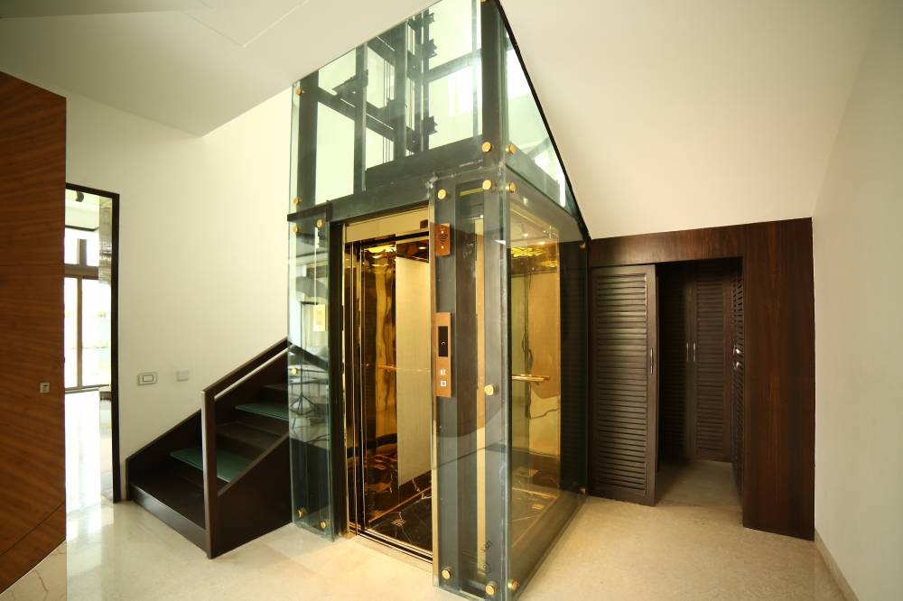 Home Lifts | Passenger Lifts | Cooper elevators